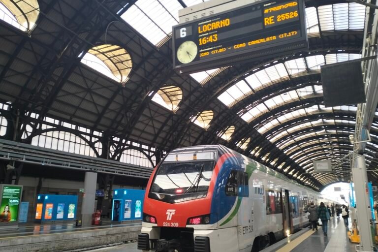 Milano Lugano trains